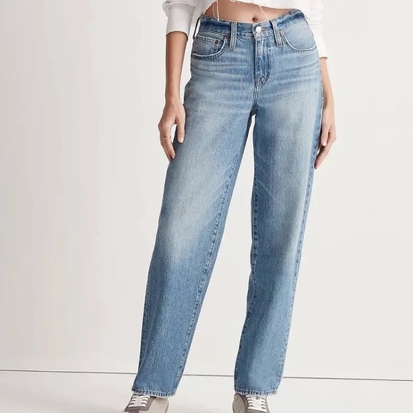 Madewell x Donni. Jeans like wash. Barely worn. Great condition. - Picture 2 of 5